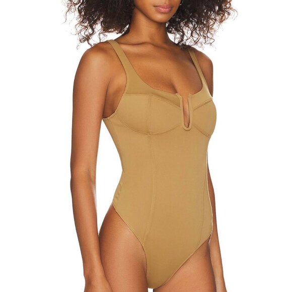 Good American tan corset bodysuit🦪🍸✨ - Picture 4 of 8